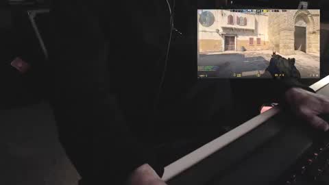 _dmc online show from December 25, 2024, 9:11 pm