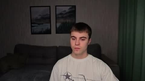 Snapshot of _dream_boys_ chatting on October 4, 2025, 11:19 am _dream_boys_ online show from October 4, 2025, 11:19 am