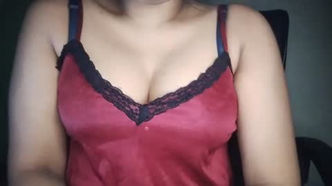Snapshot of _dreamgirl_0 chatting on June 22, 2026, 10:12 am _dreamgirl_0 online show from June 22, 2026, 10:12 am