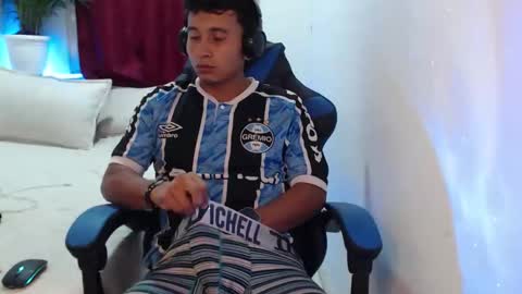 _duvan_123 online show from January 15, 2026, 1:21 am