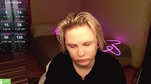 chloue and Gretta online show from January 5, 2025, 8:10 pm