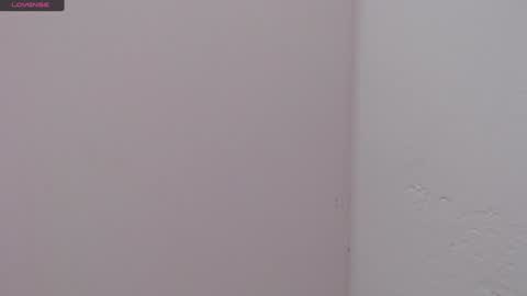 Snapshot of _emma_diamond_ chatting on January 3, 2025, 6:57 pm Emma online show from January 3, 2025, 6:57 pm