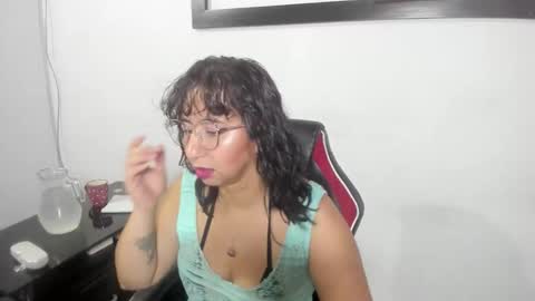 Emma online show from September 12, 2025, 11:04 pm