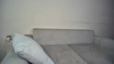 Emma Sugar online show from March 26, 2026, 5:29 pm