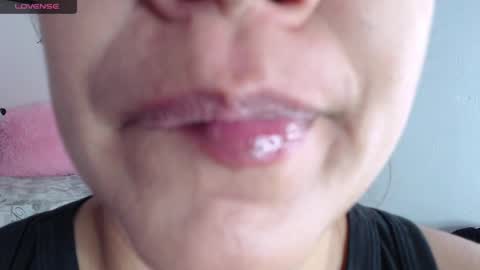 Snapshot of _emyligrey chatting on December 31, 2024, 8:15 am Emily Valencia online show from December 31, 2024, 8:15 am