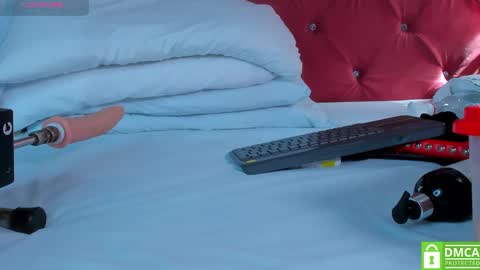 _eris_rose online show from September 12, 2025, 7:47 pm