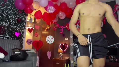 Snapshot of _eufrates_ chatting on February 8, 2025, 4:04 pm EUFRATES online show from February 8, 2025, 4:04 pm