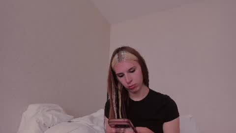 Eva online show from July 15, 2026, 5:56 am