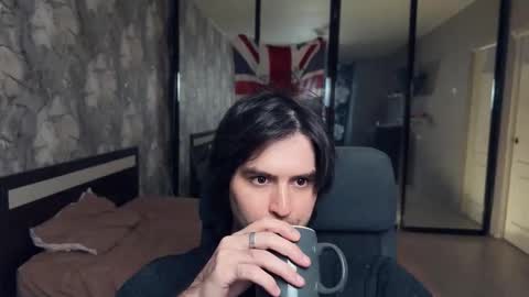 Keanu online show from October 17, 2025, 2:08 pm