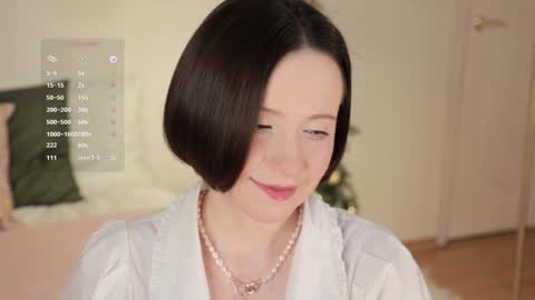 Essie  online show from December 30, 2024, 12:11 am