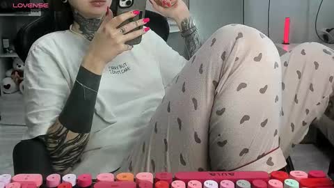 Alis online show from November 12, 2025, 8:04 am