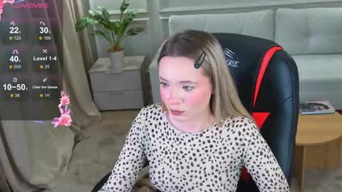 Florence online show from December 2, 2024, 6:09 am