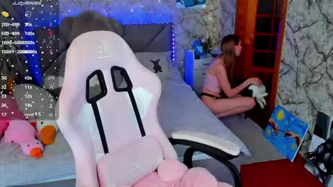 Snapshot of _flowersweet_ chatting on July 26, 2026, 7:32 pm Kate online show from July 26, 2026, 7:32 pm