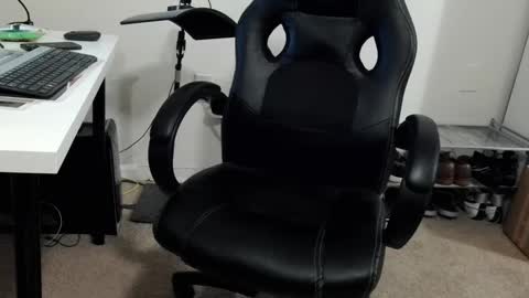 Full Sender online show from February 18, 2025, 2:05 am