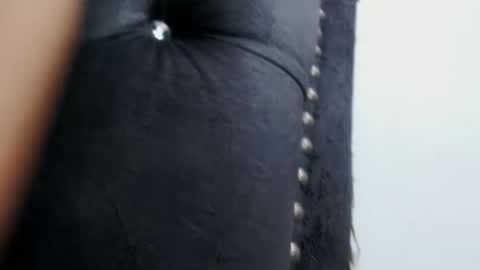 Be a good lover  online show from March 12, 2025, 3:35 am