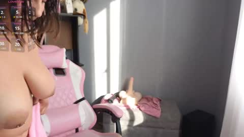 Snapshot of _gala__ chatting on January 2, 2025, 12:46 pm we are hot friends online show from January 2, 2025, 12:46 pm