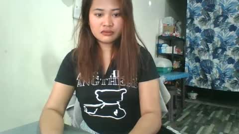 Snapshot of _genevieve22_ chatting on June 28, 2026, 3:45 am genny online show from June 28, 2026, 3:45 am