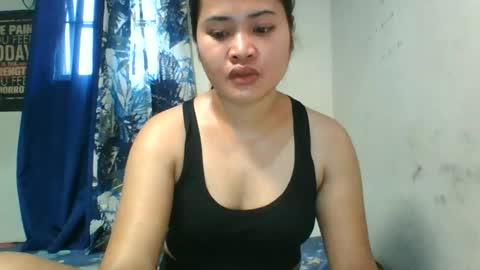 Snapshot of _genevieve22_ chatting on June 29, 2026, 1:01 am genny online show from June 29, 2026, 1:01 am