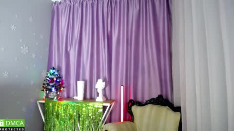 Snapshot of _greybunny_ chatting on January 14, 2025, 11:10 am _greybunny_ online show from January 14, 2025, 11:10 am