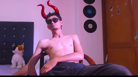 GsusssFeets online show from October 31, 2025, 7:37 pm