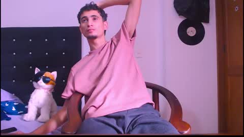 GsusssFeets online show from November 6, 2025, 6:53 pm