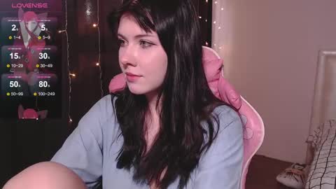 Tori online show from March 7, 2025, 11:07 am