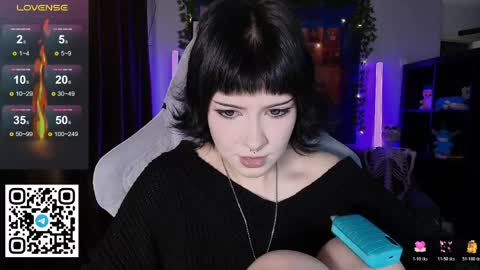 Tori online show from April 17, 2026, 8:06 am