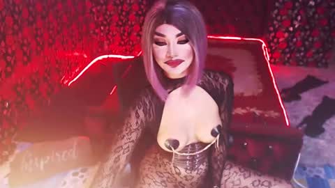 Snapshot of _hailyourqueenx chatting on December 3, 2024, 9:34 pm GoDDess Chloe online show from December 3, 2024, 9:34 pm