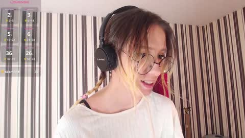 Snapshot of _hanna_moon_ chatting on February 7, 2025, 7:18 am Hannaolotl online show from February 7, 2025, 7:18 am