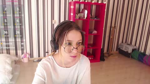 Snapshot of _hanna_moon_ chatting on February 7, 2025, 10:19 am Hannaolotl online show from February 7, 2025, 10:19 am