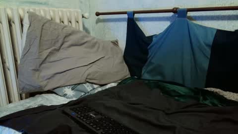 Snapshot of _horny___boy_ chatting on December 6, 2024, 9:32 am Manuel online show from December 6, 2024, 9:32 am