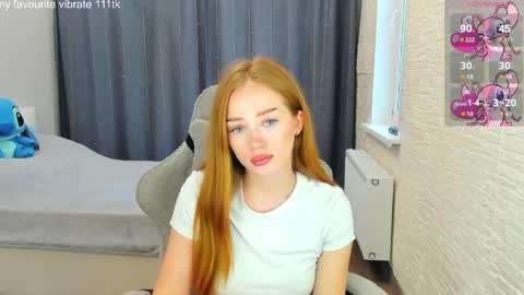 _hot_mia_1 online show from May 13, 2026, 3:42 pm
