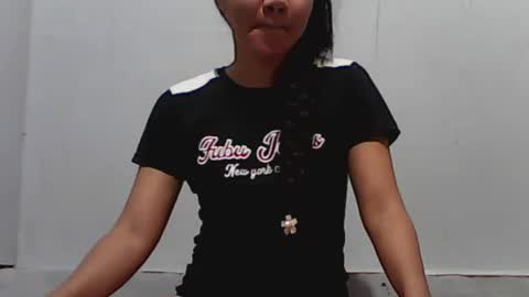 _hotzooey69_ online show from December 21, 2024, 2:47 pm