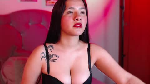 Snapshot of _im_liaa chatting on July 16, 2026, 7:20 pm LIA online show from July 16, 2026, 7:20 pm