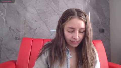 Snapshot of _isaabellaa chatting on October 2, 2025, 3:52 pm Isa online show from October 2, 2025, 3:52 pm