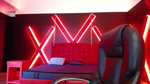 Snapshot of _isaabellaa chatting on December 5, 2025, 2:03 pm Isa online show from December 5, 2025, 2:03 pm