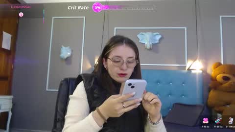 Snapshot of _isaabellaa chatting on February 10, 2026, 12:20 pm Isa online show from February 10, 2026, 12:20 pm