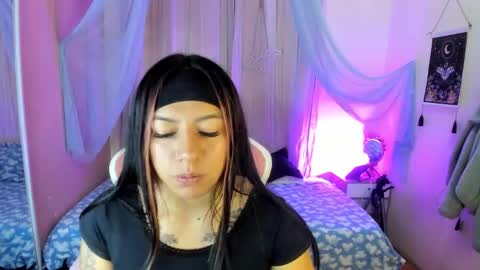 Snapshot of _ivanna11_ chatting on November 6, 2025, 11:59 pm Ivanna online show from November 6, 2025, 11:59 pm