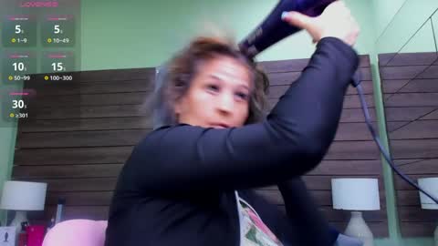 JADE  online show from March 31, 2026, 11:54 am