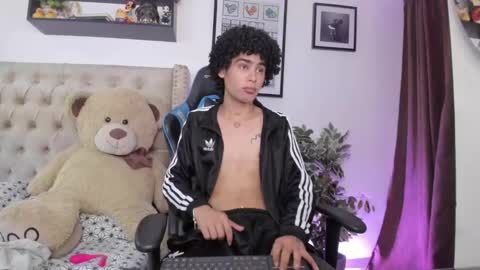 Jay online show from December 11, 2024, 1:37 am