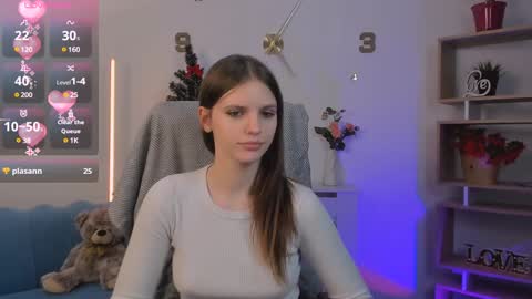 _janet_winston online show from December 9, 2024, 7:17 am