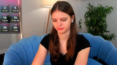 _janet_winston online show from January 24, 2025, 6:57 am