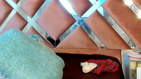 Jasmine online show from March 19, 2026, 11:47 am