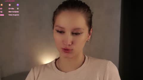 Snapshot of _jasminestea_ chatting on July 27, 2026, 1:23 am Candy online show from July 27, 2026, 1:23 am