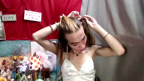 Snapshot of _jejebel chatting on October 5, 2025, 8:23 am Maria online show from October 5, 2025, 8:23 am