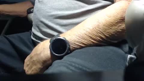 _jimmini online show from October 30, 2025, 3:13 pm