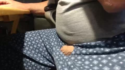 _jimmini online show from December 4, 2025, 6:23 am