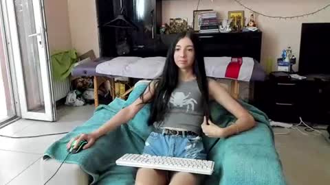 JOJO online show from July 31, 2026, 8:03 am