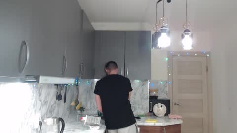 Snapshot of _joni_new_ chatting on December 31, 2024, 1:15 am Joni online show from December 31, 2024, 1:15 am