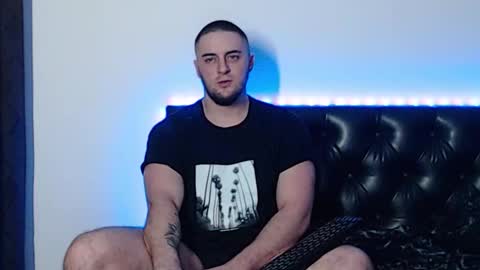 Snapshot of _joni_new_ chatting on October 19, 2025, 2:56 am Joni online show from October 19, 2025, 2:56 am